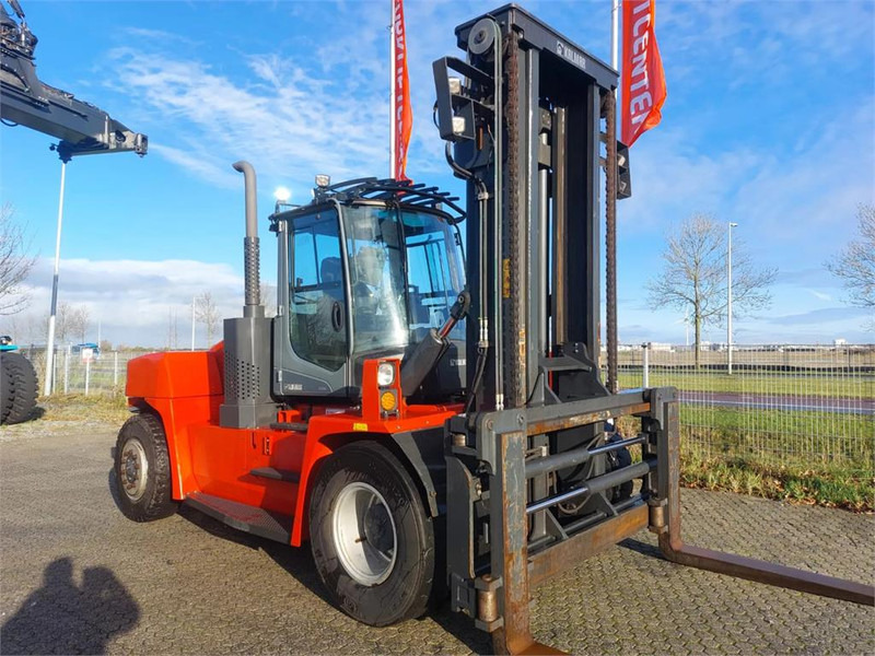 Kalmar DCG160-9 - Diesel forklift: picture 3 Kalmar DCG160-9 - Diesel forklift: picture 3