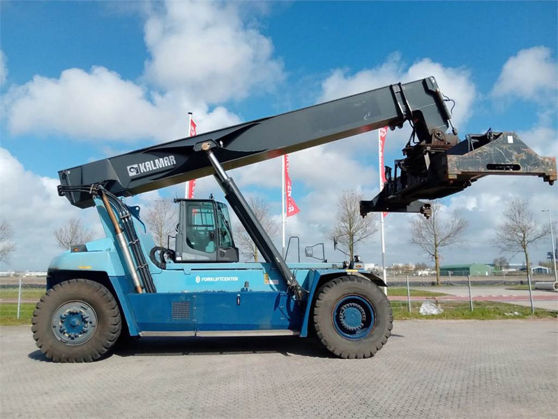 Kalmar DRG450-60S5X - Reach stacker: picture 1 Kalmar DRG450-60S5X - Reach stacker: picture 1