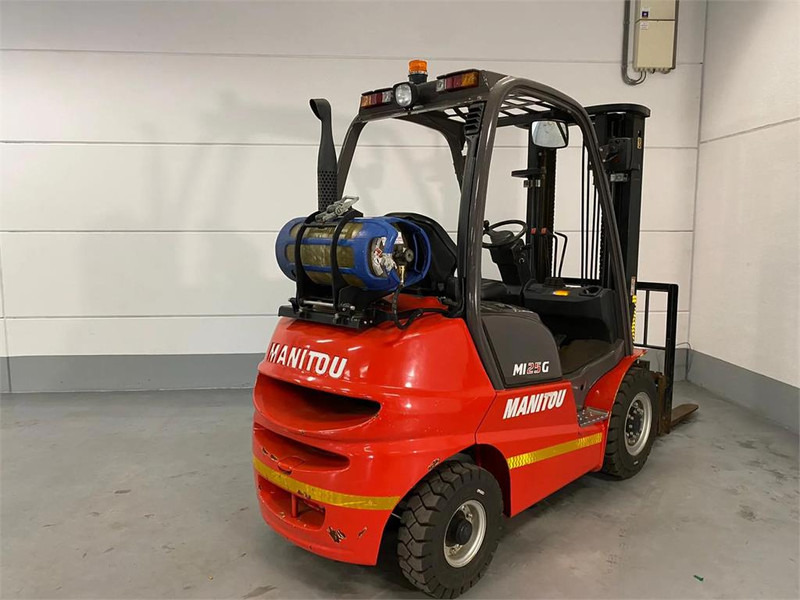 Manitou MI25G - LPG forklift: picture 5 Manitou MI25G - LPG forklift: picture 5