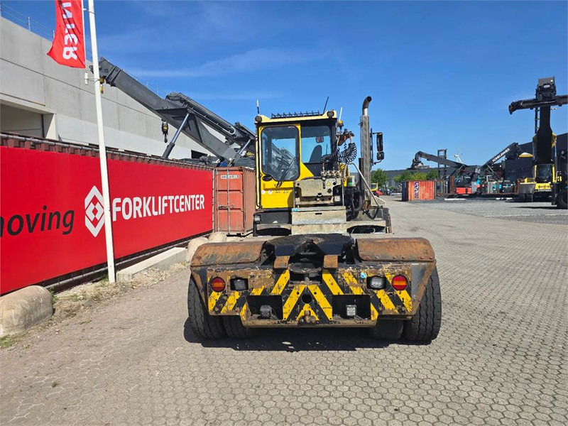 Terberg RT223 4x4 - Terminal tractor: picture 5 Terberg RT223 4x4 - Terminal tractor: picture 5