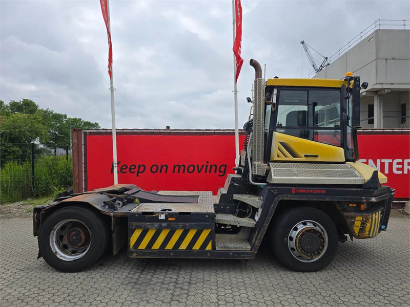 Terberg RT283 4x4 - Terminal tractor: picture 3 Terberg RT283 4x4 - Terminal tractor: picture 3