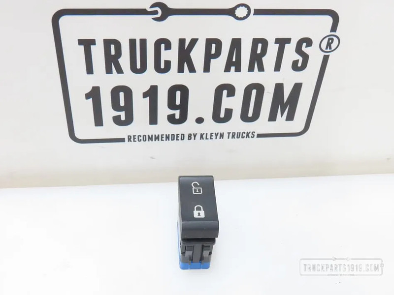 DAF 1832359 Schakelaar - Dashboard for Truck: picture 1 DAF 1832359 Schakelaar - Dashboard for Truck: picture 1