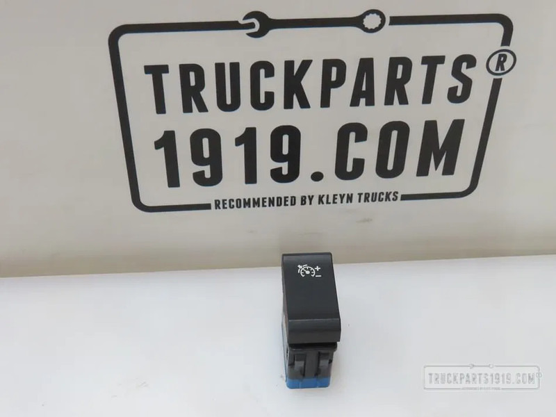 DAF 1975803 Schakelaar DAF - Dashboard for Truck: picture 1 DAF 1975803 Schakelaar DAF - Dashboard for Truck: picture 1