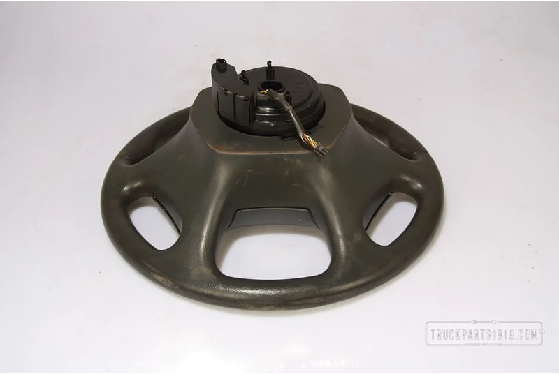 Iveco Axle & Steering Parts Stuurwiel used - Steering for Truck: picture 1 Iveco Axle & Steering Parts Stuurwiel used - Steering for Truck: picture 1
