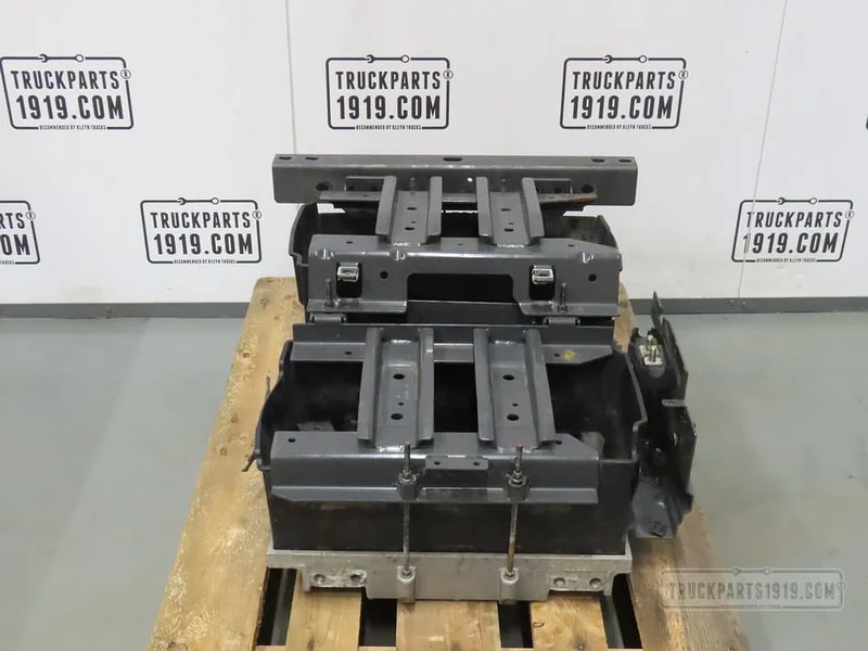 Volvo 22003951 Accubak compleet Volvo - Electrical system for Truck: picture 1 Volvo 22003951 Accubak compleet Volvo - Electrical system for Truck: picture 1