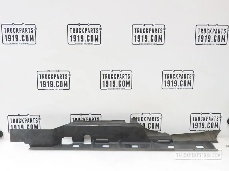 Volvo 23748231 Radiateur lijst Li. - Radiator for Truck: picture 1 Volvo 23748231 Radiateur lijst Li. - Radiator for Truck: picture 1