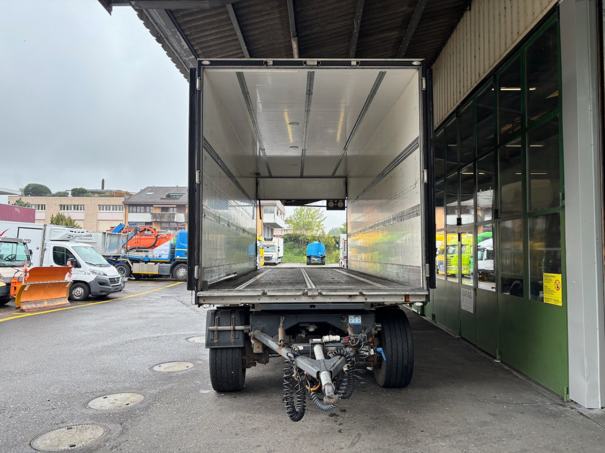 CHEREAU CRD2 - Closed box trailer: picture 5 CHEREAU CRD2 - Closed box trailer: picture 5