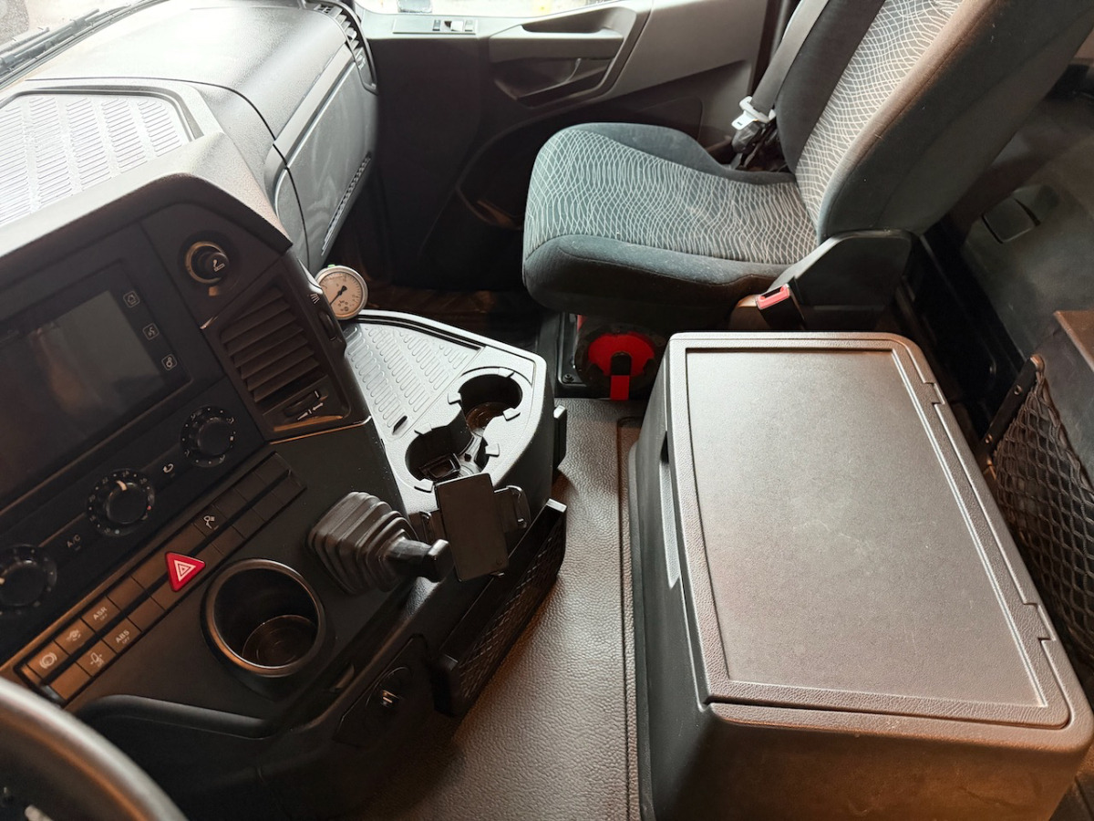 MERCEDES Arocs 4451 - Tipper: picture 5 MERCEDES Arocs 4451 - Tipper: picture 5