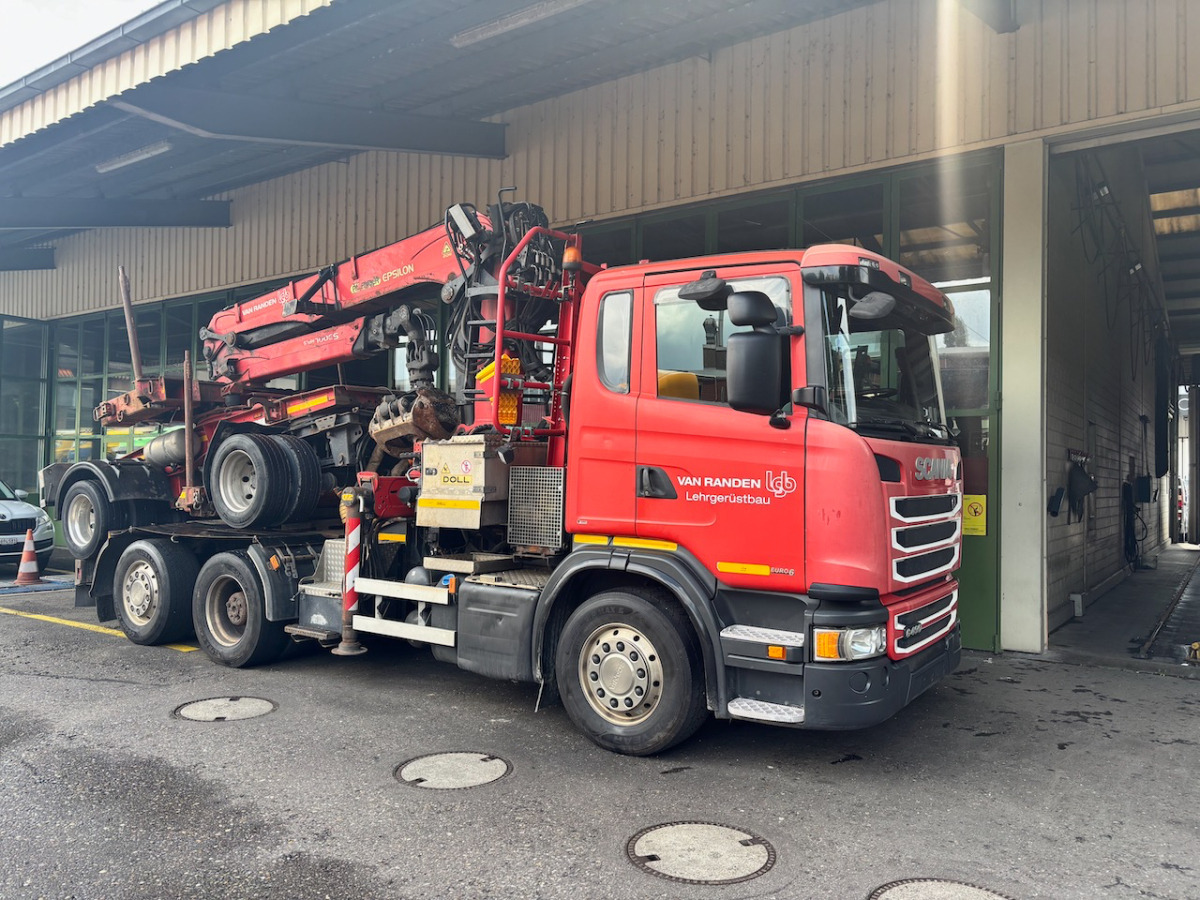 SCANIA G490 6x2 - Logging truck, Crane truck: picture 1 SCANIA G490 6x2 - Logging truck, Crane truck: picture 1