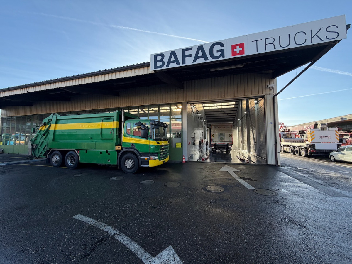 SCANIA P320DB - Garbage truck: picture 2 SCANIA P320DB - Garbage truck: picture 2