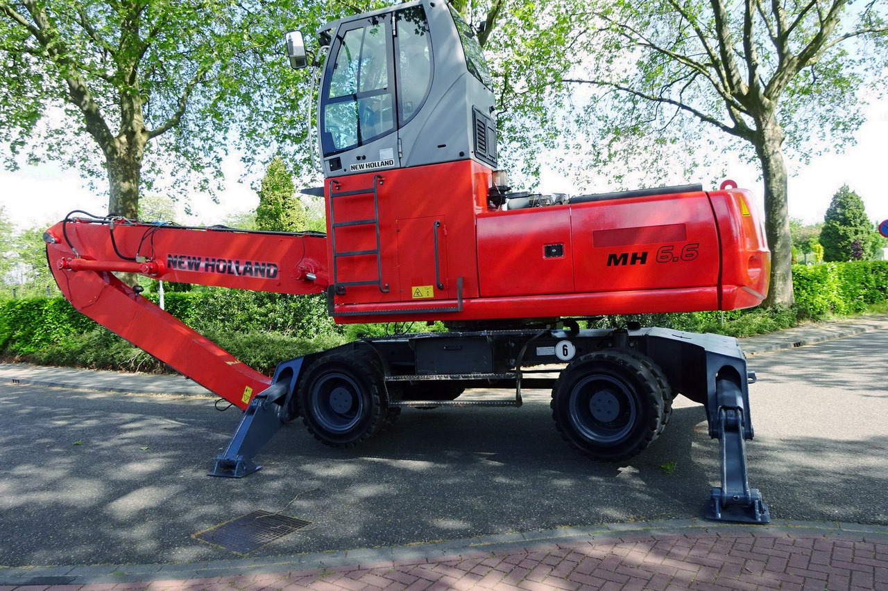 New Holland MH 6.6 Materialhandler With  Magnet System - Waste/ Industry handler: picture 5 New Holland MH 6.6 Materialhandler With  Magnet System - Waste/ Industry handler: picture 5