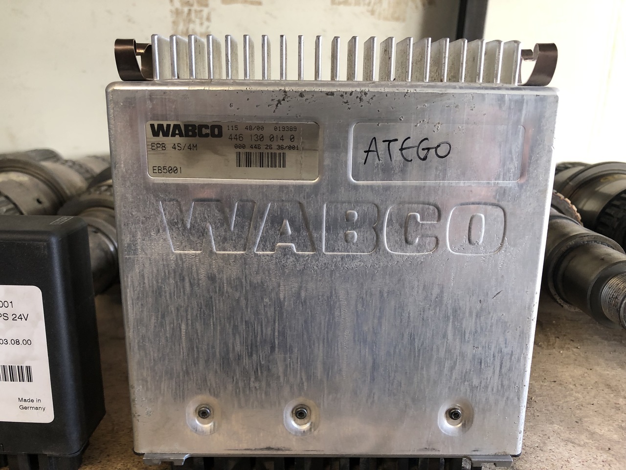 CONTROL UNIT FOR MERCEDES ACTROS - ECU for Truck: picture 1 CONTROL UNIT FOR MERCEDES ACTROS - ECU for Truck: picture 1