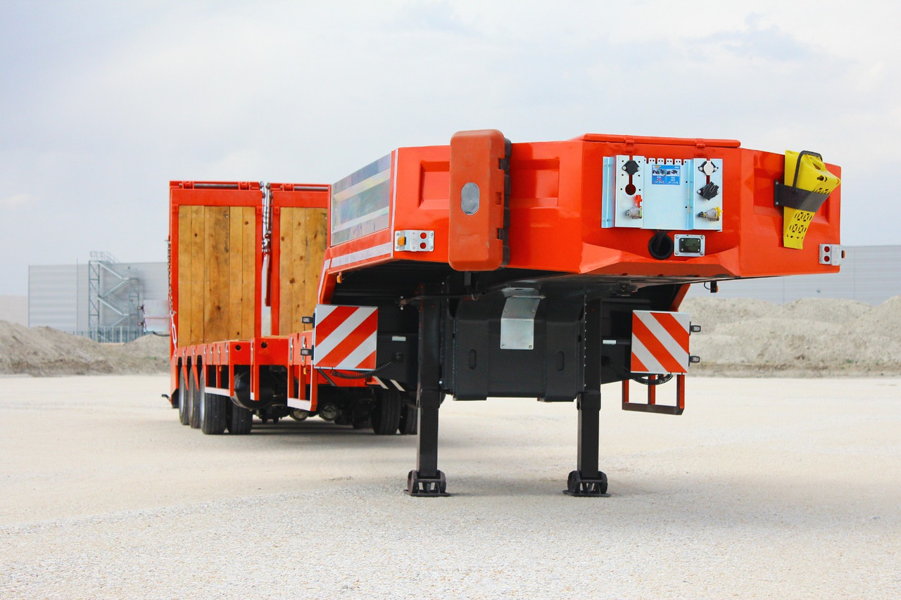 New Low loader semi-trailer EMIRSAN 3 AXLE EXTENDABLE PLATFORM LOWBED: picture 7