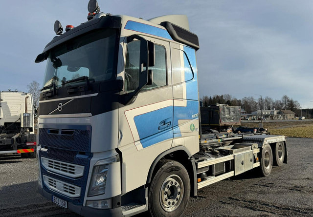 Hook lift truck Volvo FH500 koukkuauto vain 493 tkm: picture 1