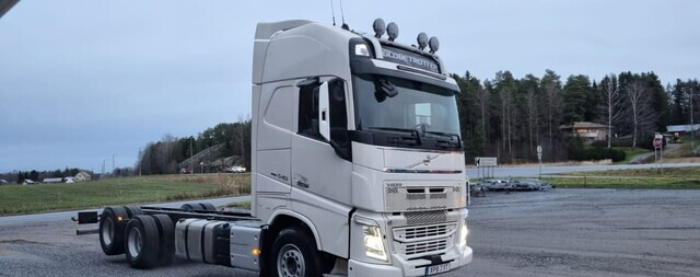Volvo FH540 6X4 Globe XL - Cab chassis truck: picture 2 Volvo FH540 6X4 Globe XL - Cab chassis truck: picture 2
