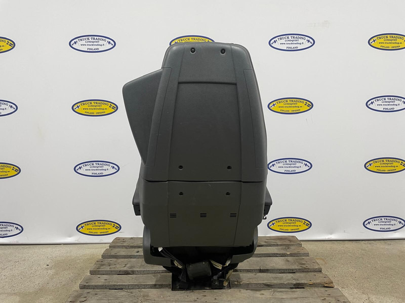 Volvo FM - Seat: picture 3 Volvo FM - Seat: picture 3
