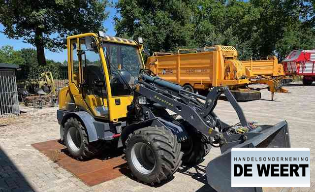 Eurotrac W12F , W 12 F , w12f - Wheel loader: picture 4 Eurotrac W12F , W 12 F , w12f - Wheel loader: picture 4
