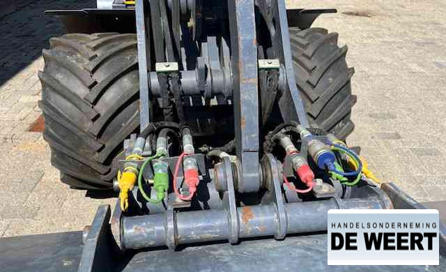 Eurotrac W12F , W 12 F , w12f - Wheel loader: picture 5 Eurotrac W12F , W 12 F , w12f - Wheel loader: picture 5
