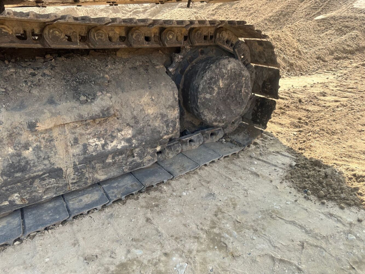 Crawler excavator Caterpillar 336D: picture 6