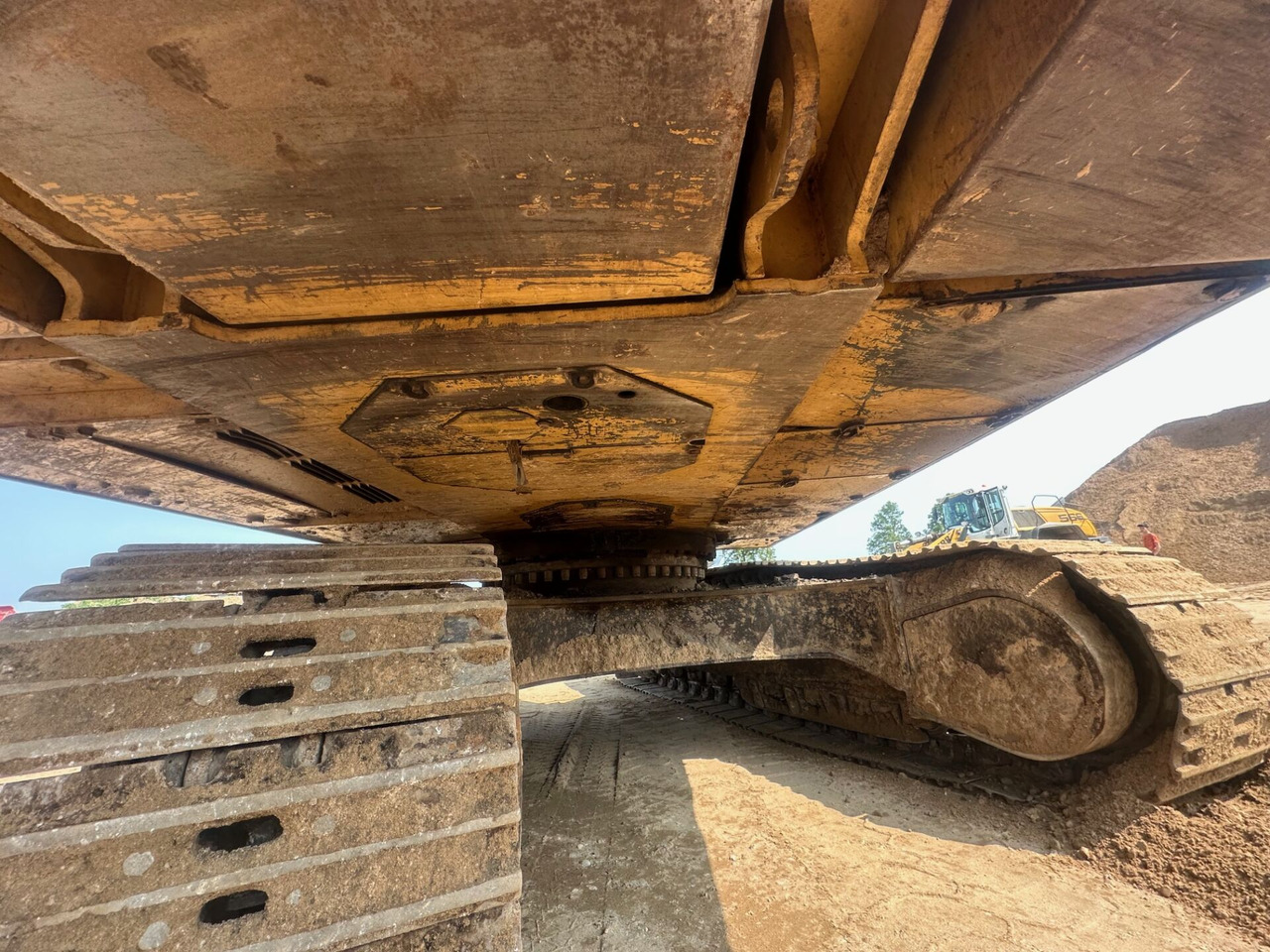 Crawler excavator Caterpillar 336D: picture 14