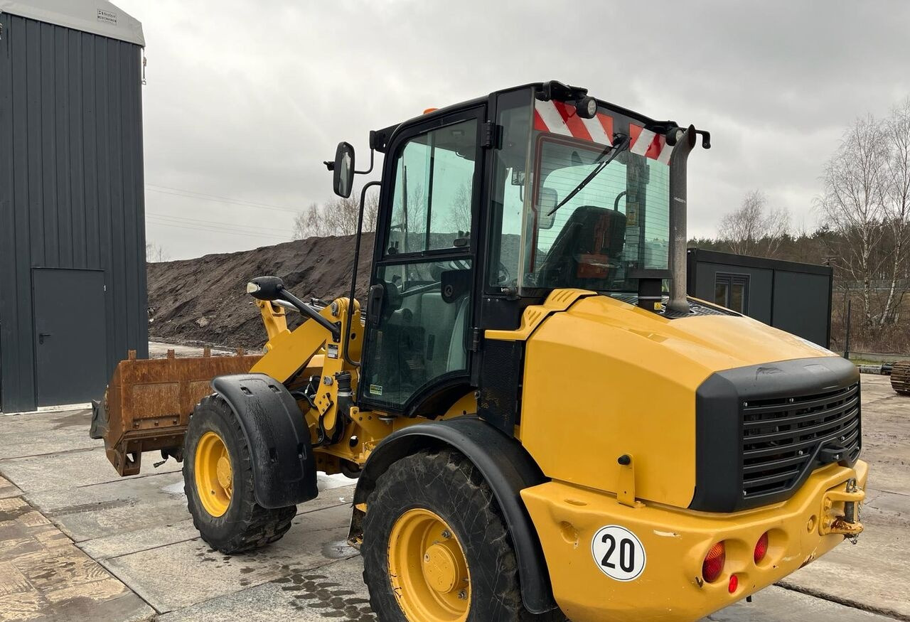 Caterpillar 908M - Wheel loader: picture 4 Caterpillar 908M - Wheel loader: picture 4