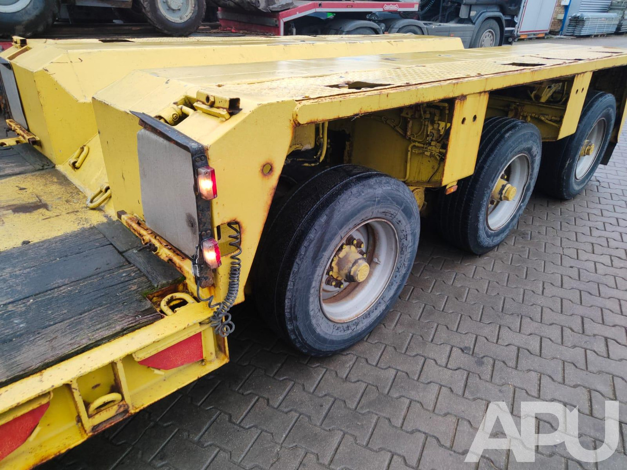 Low loader semi-trailer Goldhofer STZ-VH3: picture 35