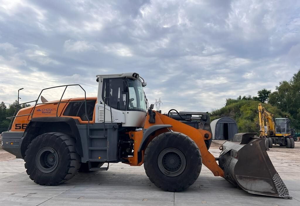 Liebherr L 566 - Wheel loader: picture 1 Liebherr L 566 - Wheel loader: picture 1