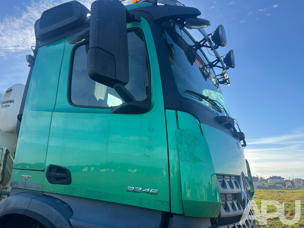 Concrete mixer truck Mercedes Arocs 3245: picture 18