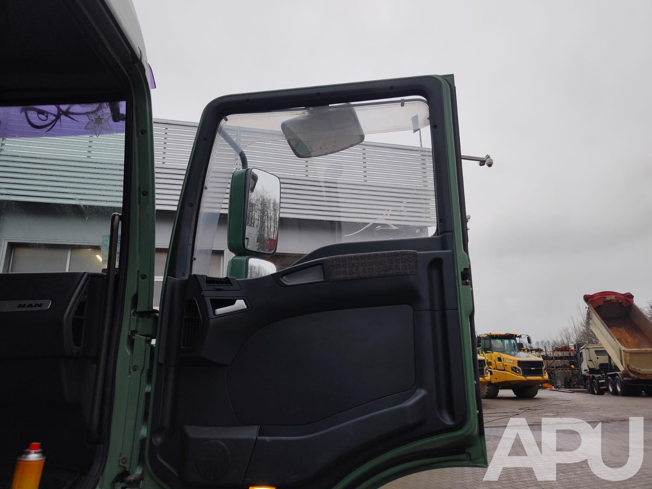 Man 26.463 - Tractor unit: picture 3 Man 26.463 - Tractor unit: picture 3