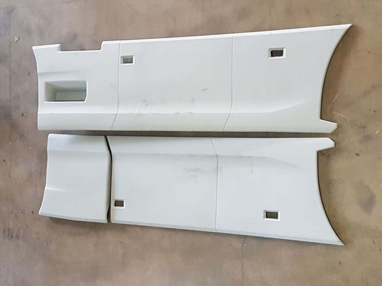 000061d SCANIA NEXT GENERATION Na 2017 (CNG) ZIJSKIRTS SET WB3750 STEP 7CM Alleen Grondverf - Bumper for Truck: picture 1 000061d SCANIA NEXT GENERATION Na 2017 (CNG) ZIJSKIRTS SET WB3750 STEP 7CM Alleen Grondverf - Bumper for Truck: picture 1
