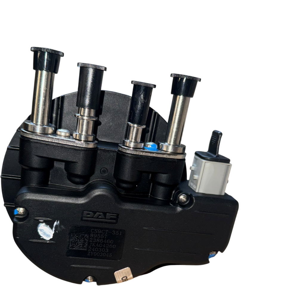 DAF TEMPERATUUR EN NIVEAUSENSOR VOOR ADBLUE 2386460 - Sensor for Truck: picture 2 DAF TEMPERATUUR EN NIVEAUSENSOR VOOR ADBLUE 2386460 - Sensor for Truck: picture 2