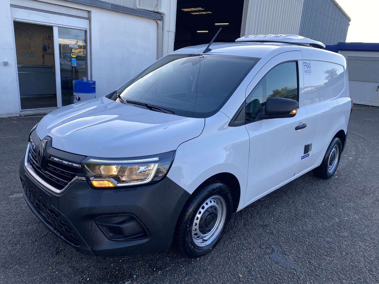 RENAULT kangoo - Refrigerated van: picture 4 RENAULT kangoo - Refrigerated van: picture 4