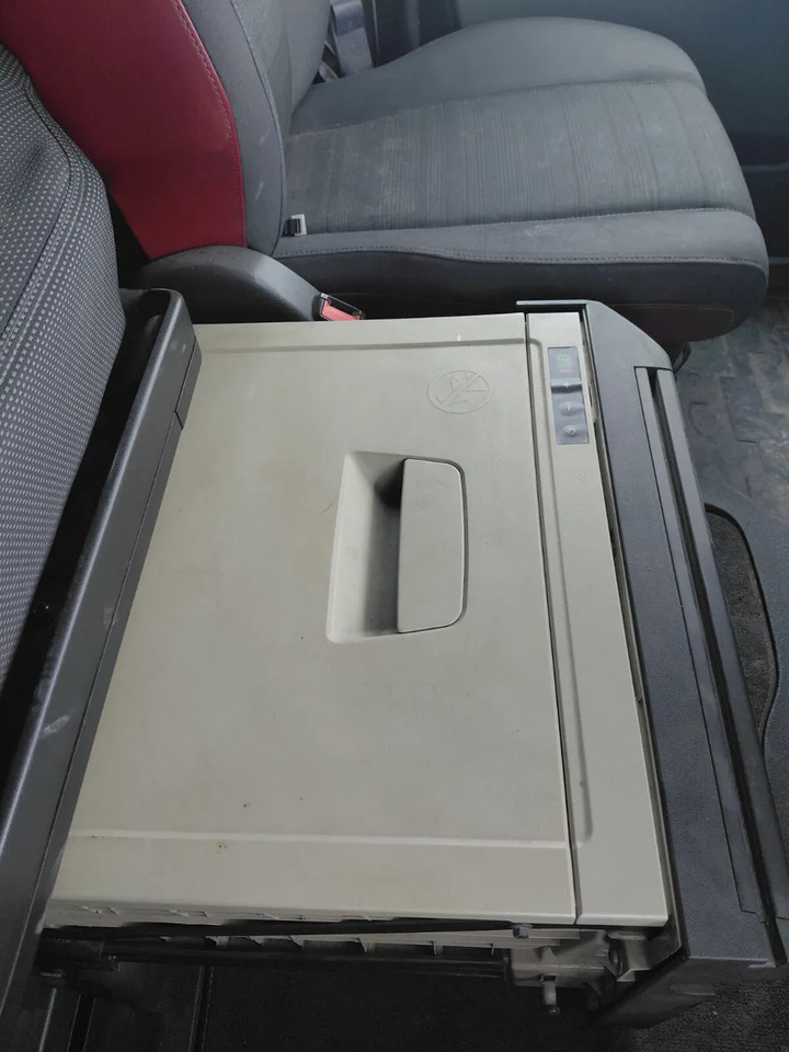 2016 Volvo FH460 Globetrotter - Tractor unit: picture 2 2016 Volvo FH460 Globetrotter - Tractor unit: picture 2