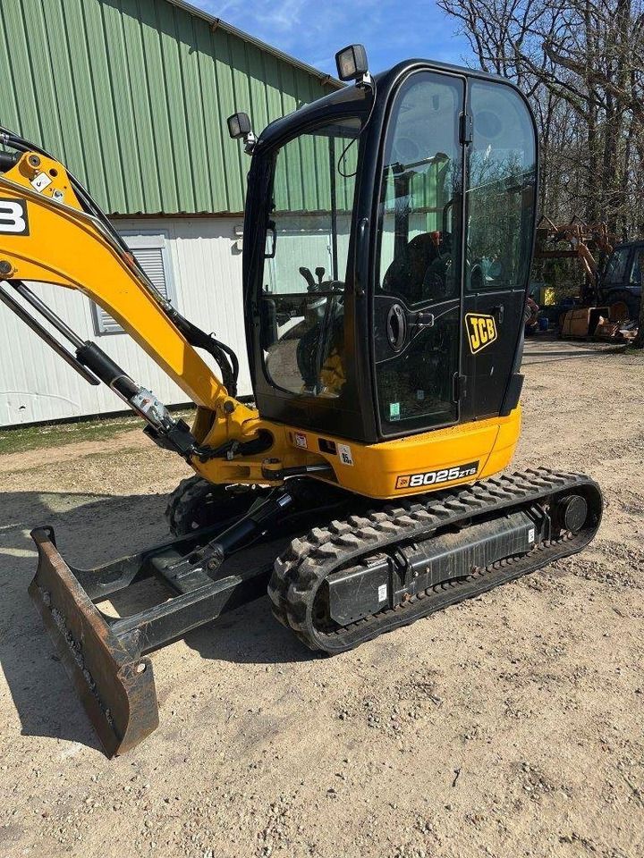 JCB 8025 ZTSL - Mini excavator: picture 2 JCB 8025 ZTSL - Mini excavator: picture 2