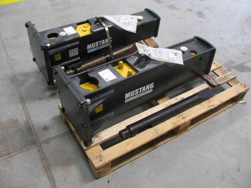 Mustang HM250 teža 255kg in 266kg NOVO - Hydraulic hammer for Construction machinery: picture 3 Mustang HM250 teža 255kg in 266kg NOVO - Hydraulic hammer for Construction machinery: picture 3