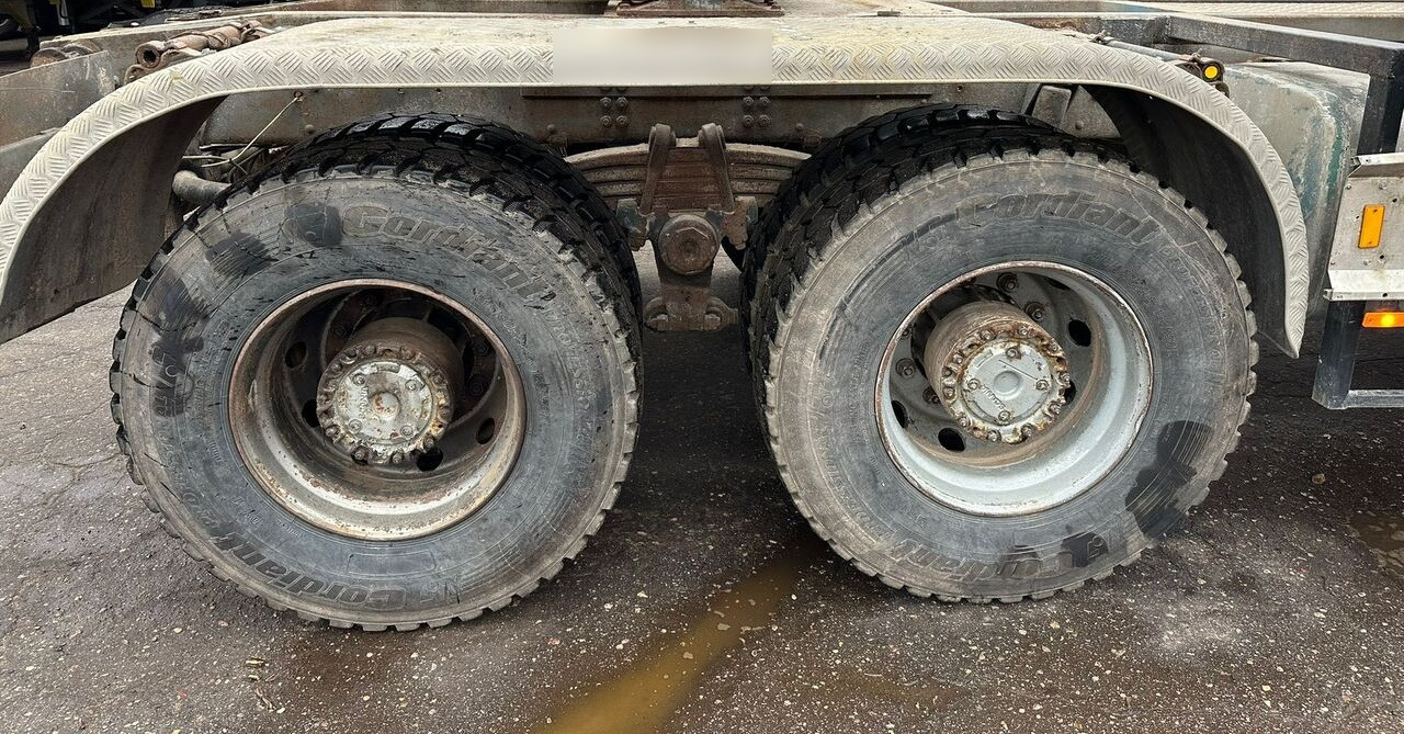 Scania 124C 6x6 steel - Tractor unit: picture 5 Scania 124C 6x6 steel - Tractor unit: picture 5