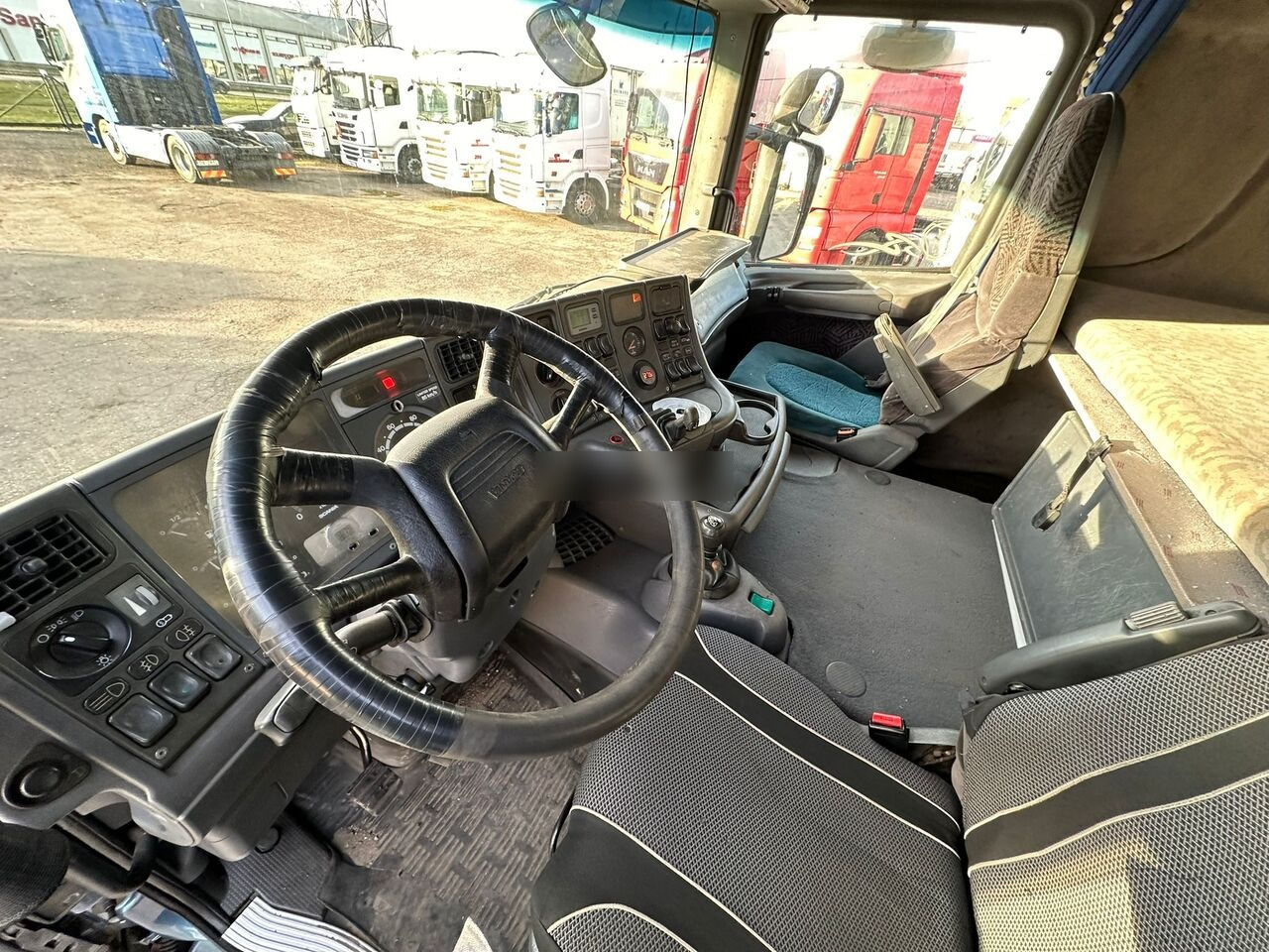 Tractor unit Scania R124 470: picture 10