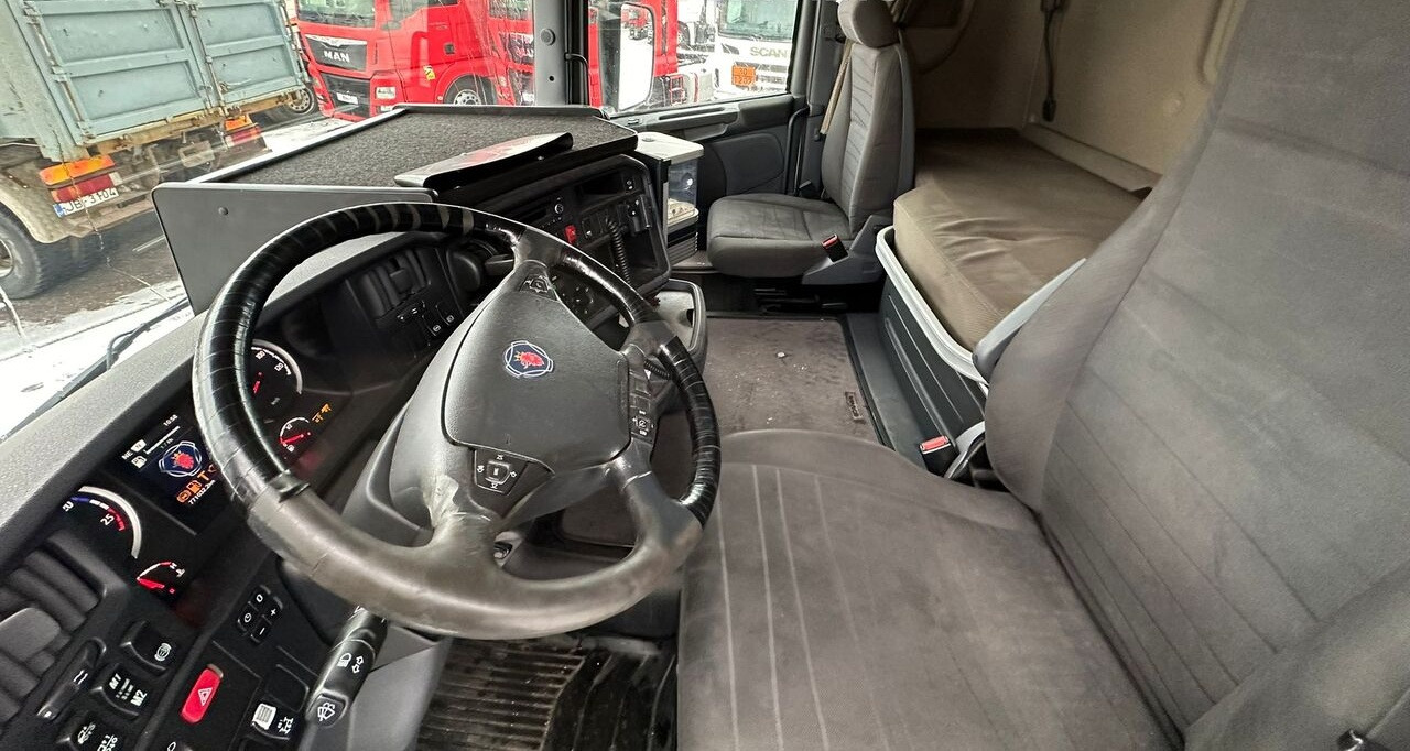 Scania R450 6x2 boogie, hydraulic - Tractor unit: picture 3 Scania R450 6x2 boogie, hydraulic - Tractor unit: picture 3