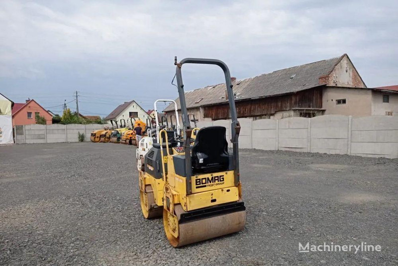 Bomag BW 100 road roller - Roller: picture 4 Bomag BW 100 road roller - Roller: picture 4