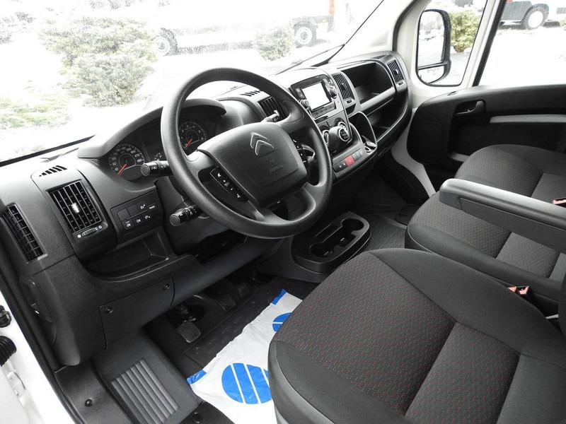 Citroën JUMPER KONTENER WINDA 8 PALET TEMPOMAT NAWIGACJA KLIMATYZACJA 1 - Box truck: picture 2 Citroën JUMPER KONTENER WINDA 8 PALET TEMPOMAT NAWIGACJA KLIMATYZACJA 1 - Box truck: picture 2