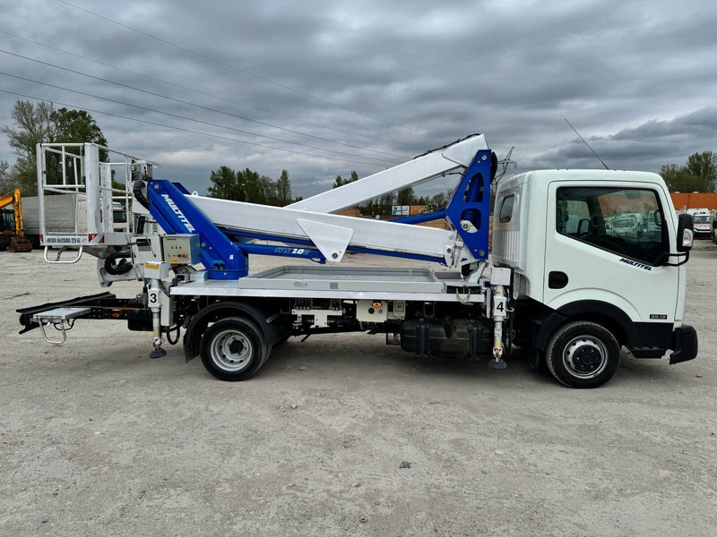 Nissan Cabstar NT400 Multitel HX 200 - 22m - Commercial vehicle: picture 4 Nissan Cabstar NT400 Multitel HX 200 - 22m - Commercial vehicle: picture 4