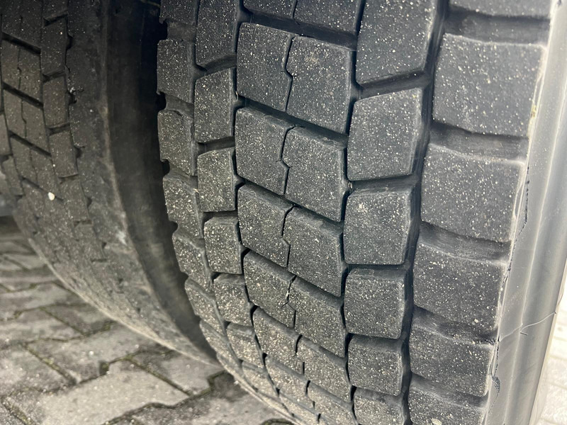 Leasing of DAF CF 370 FAR REFRIGERATOR LIFT CARRIER SUPRA 850 DAF CF 370 FAR REFRIGERATOR LIFT CARRIER SUPRA 850: picture 11