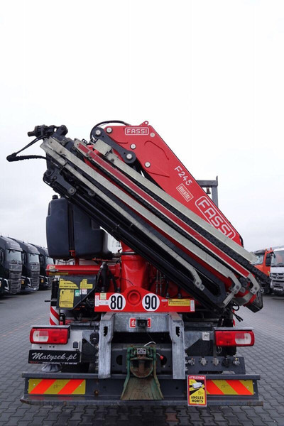 Dropside/ Flatbed truck, Crane truck DAF CF 450: picture 13