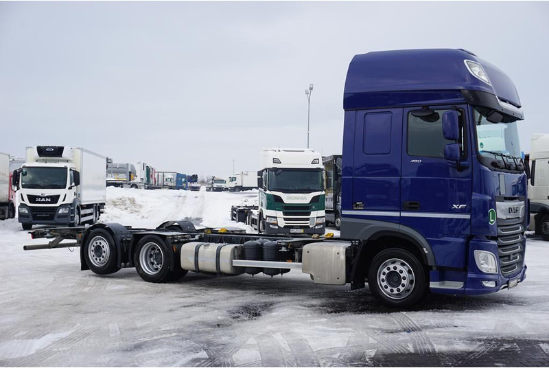 DAF XF / 480 / ACC / EURO 6 / SSC / MEGA / BDF / 7,82 M / RETARDER / - Cab chassis truck: picture 4 DAF XF / 480 / ACC / EURO 6 / SSC / MEGA / BDF / 7,82 M / RETARDER / - Cab chassis truck: picture 4