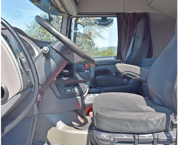 Dropside/ Flatbed truck, Crane truck DAF XF 530 Pritsche 6,30 m + PK 15500 * TOPZUSTAND: picture 9 Dropside/ Flatbed truck, Crane truck DAF XF 530 Pritsche 6,30 m + PK 15500 * TOPZUSTAND: picture 9