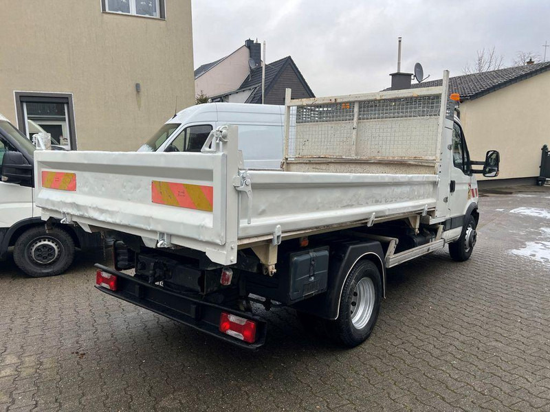 Iveco 70C17 3 way tipper - Tipper: picture 4 Iveco 70C17 3 way tipper - Tipper: picture 4