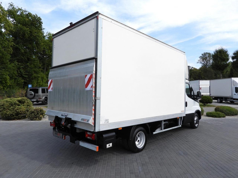 Iveco DAILY 35C16 KONTENER WINDA 8 PALET TEMPOMAT AUTOMAT HI-MATIC BLI - Box van: picture 3 Iveco DAILY 35C16 KONTENER WINDA 8 PALET TEMPOMAT AUTOMAT HI-MATIC BLI - Box van: picture 3