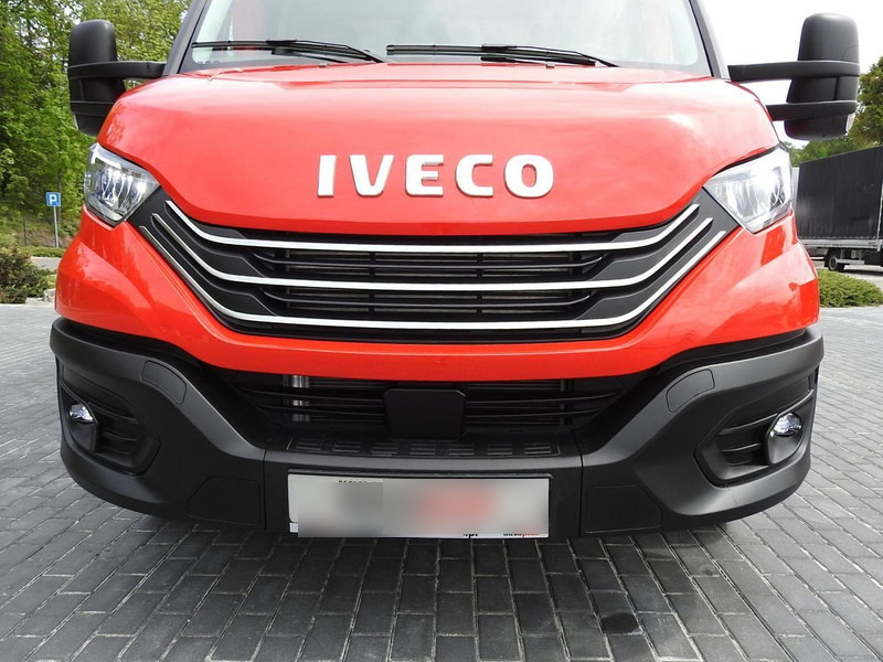 New Box van Iveco DAILY 35S18 NOWY KONTENER 10 PALET TEMPOMAT NAWIGACJA KLIMATYZAC: picture 15 New Box van Iveco DAILY 35S18 NOWY KONTENER 10 PALET TEMPOMAT NAWIGACJA KLIMATYZAC: picture 15