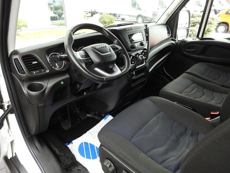 Iveco DAILY 35S18 PLANDEKA 10 PALET WEBASTO TEMPOMAT KLIMATYZACJA 18 - Curtain side van: picture 2 Iveco DAILY 35S18 PLANDEKA 10 PALET WEBASTO TEMPOMAT KLIMATYZACJA 18 - Curtain side van: picture 2