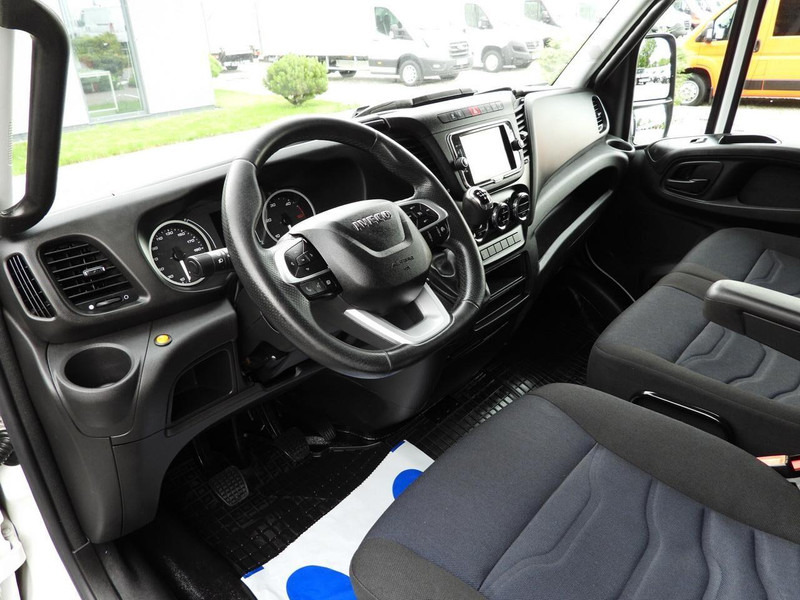 Iveco DAILY 35S18 PLANDEKA 10 PALET WEBASTO TEMPOMAT NAWIGACJA LEDY KL - Curtain side van: picture 2 Iveco DAILY 35S18 PLANDEKA 10 PALET WEBASTO TEMPOMAT NAWIGACJA LEDY KL - Curtain side van: picture 2